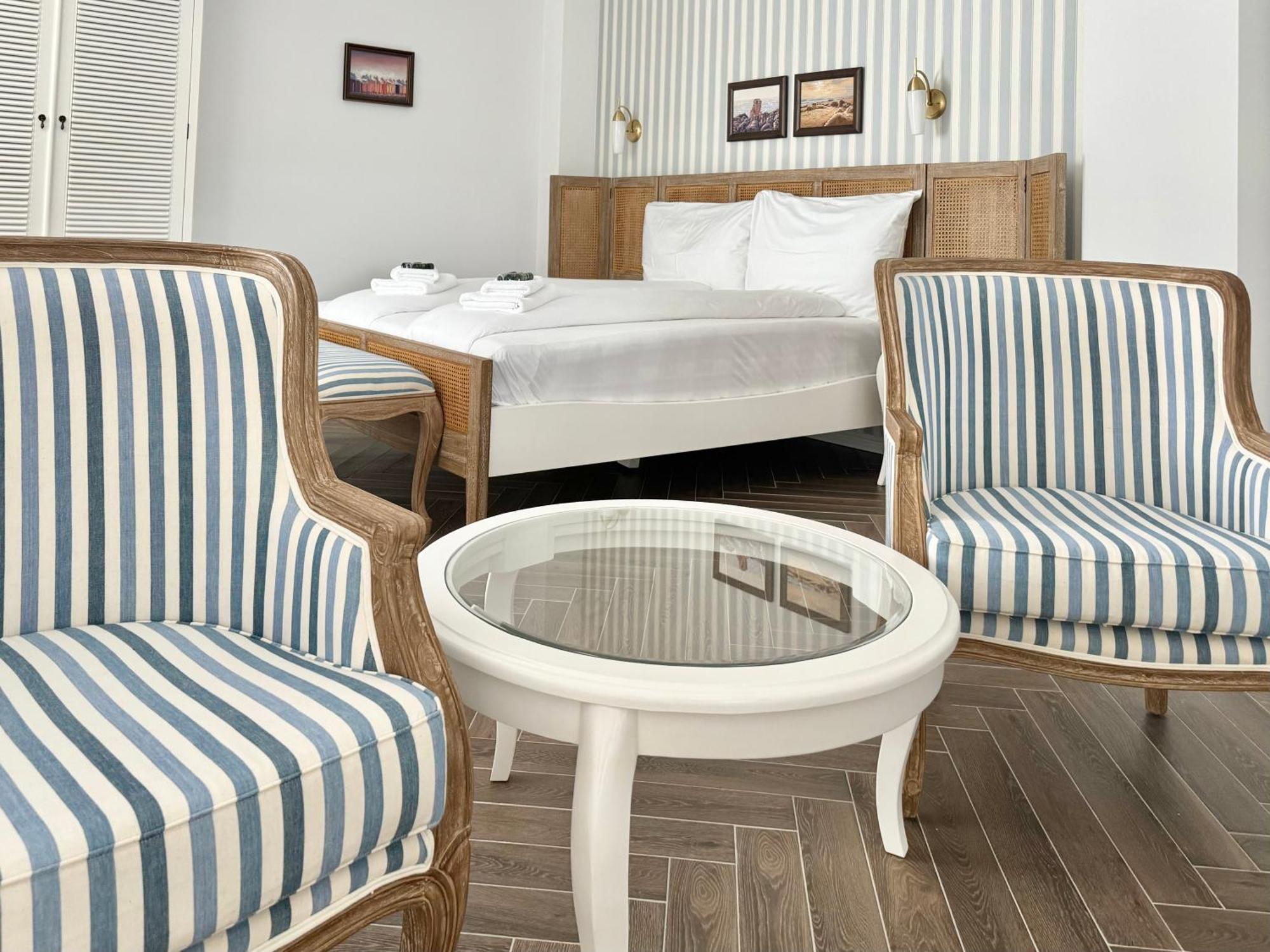 Ocean View Apartments ロウリニャン 部屋 写真