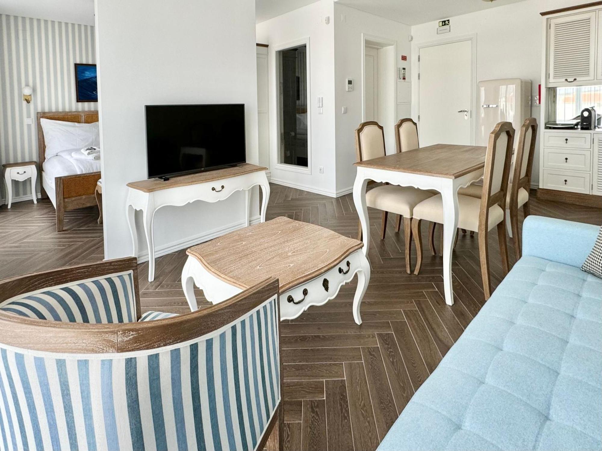 Ocean View Apartments ロウリニャン 部屋 写真