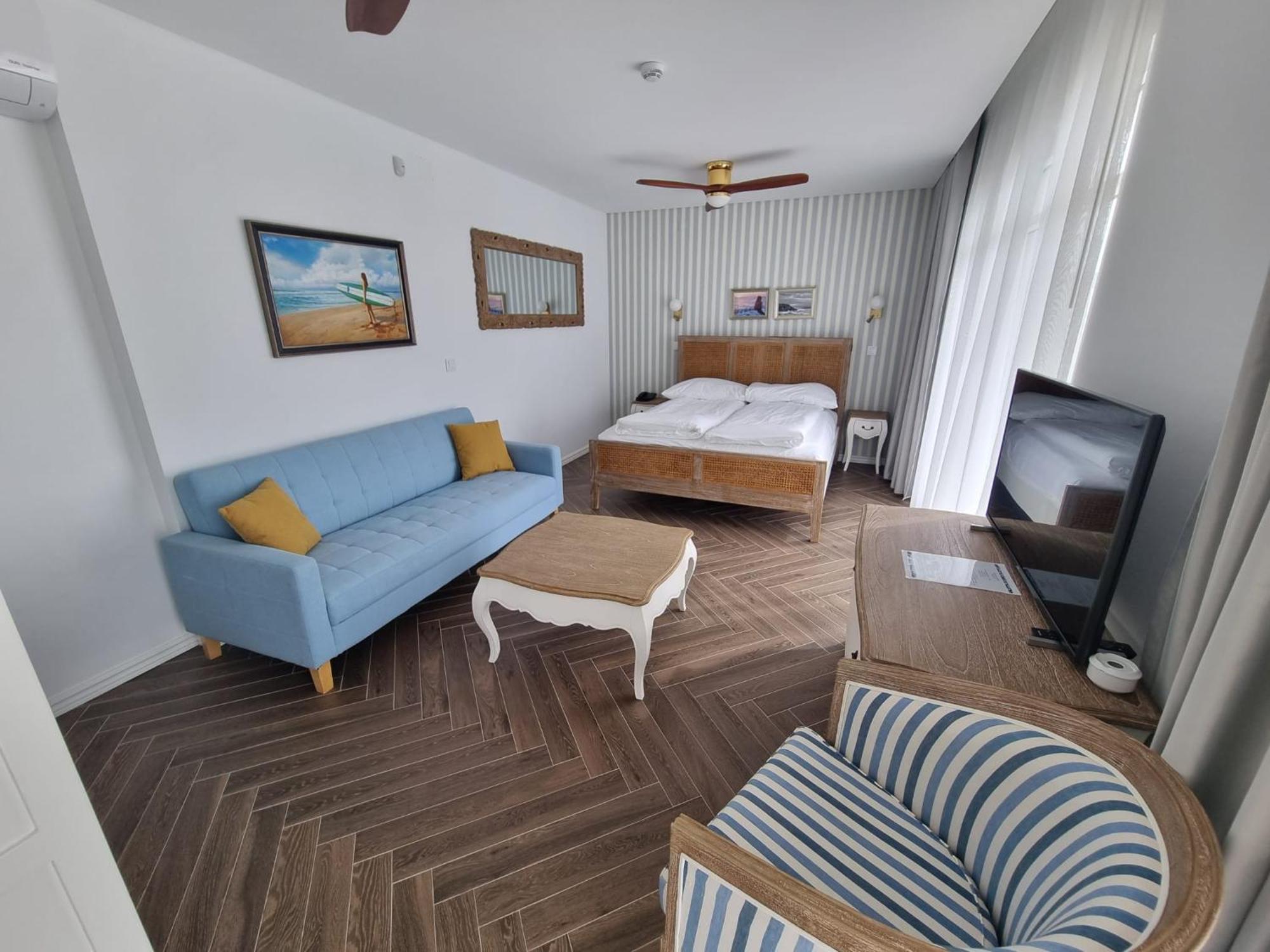 Ocean View Apartments ロウリニャン エクステリア 写真